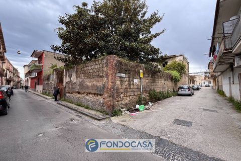 Erhvervsejendom i Sant'Antimo, Naples, Sant'Antimo - € 350.000 | Ref: Via Girardi palazzo Sant'Antimo - foto 8