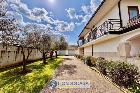 Villa i Alvignano, Caserta, Alvignano - € 499.000 | Ref: ALVIGNANO (CE) - foto 2