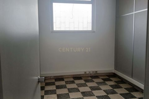 Erhvervsejendom i Odivelas, Lisbon, Odivelas - € 193.000 | Ref: C0482-00153 - foto 15