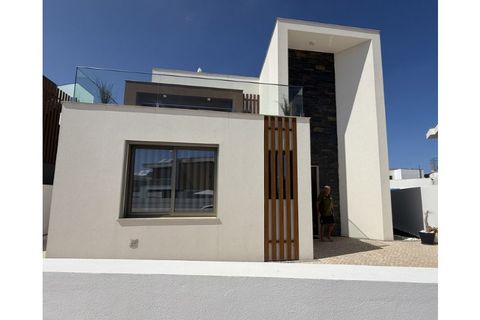 Villa i Caldas da Rainha, Leiria, Caldas da Rainha - € 635.000 | Ref: MM-CA2328 - foto 2