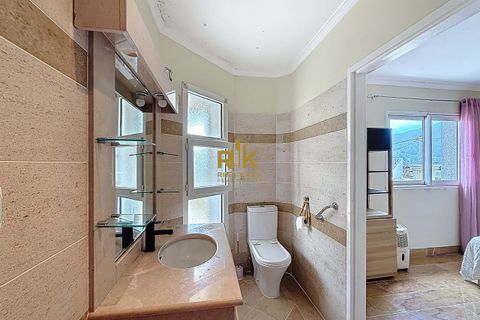 Villa i Santana, Madeira, Santana - € 980.000 | Ref: RK11959 - foto 14