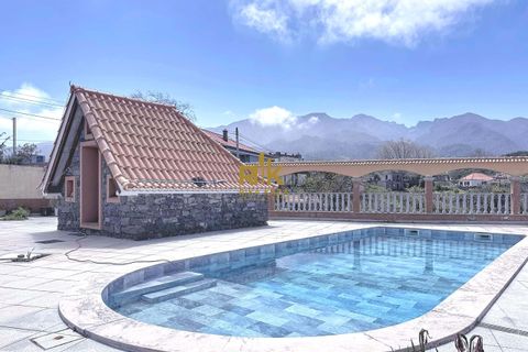 Villa i Santana, Madeira, Santana - € 980.000 | Ref: RK11959 - foto 17