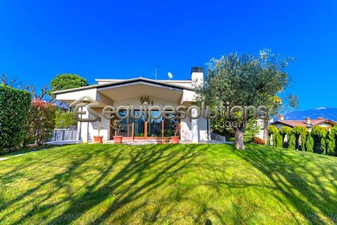 Villa i Ranica, Bergamo, Ranica - € 990.000 | Ref: VR02 - foto 11