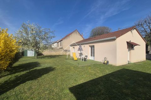 Villa i Gannat, Allier, Gannat - € 199.000 | Ref: G1142 - foto 1