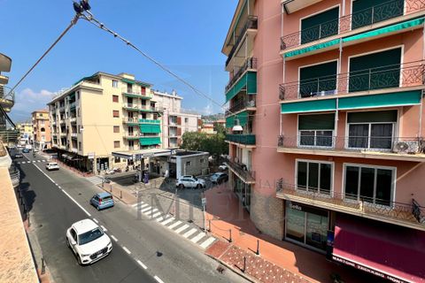 Villa i Bordighera, Imperia, Bordighera - € 400.000 | Ref: 23824 - foto 33