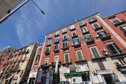Erhvervsejendom i Naples, Naples, Naples - € 200.000 | Ref: flegreo.a - foto 2