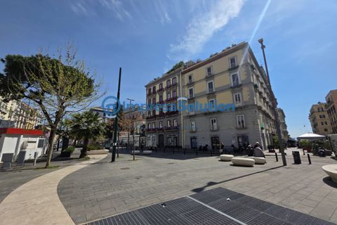 Erhvervsejendom i Naples, Naples, Naples - € 200.000 | Ref: flegreo.a - foto 6