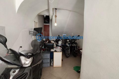 Erhvervsejendom i Naples, Naples, Naples - € 200.000 | Ref: flegreo.a - foto 12