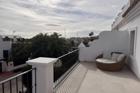 Rækkehus i Estepona, Malaga, Estepona - € 750.000 | Ref: DLR17053/14009 - foto 27