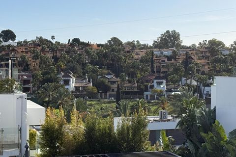 Rækkehus i Estepona, Malaga, Estepona - € 750.000 | Ref: DLR17053/14009 - foto 32