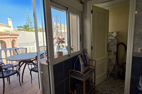 Villa i Torrevieja, Alicante, Torrevieja - € 319.900 | Ref: C798/3390 - foto 29