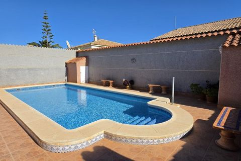 Villa i Torrevieja, Alicante, Torrevieja - € 319.900 | Ref: C798/3390 - foto 34