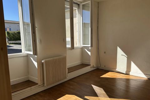 Villa i Saint-Severin, Charente, Saint-Severin - € 162.000 | Ref: BVI84976 - foto 8