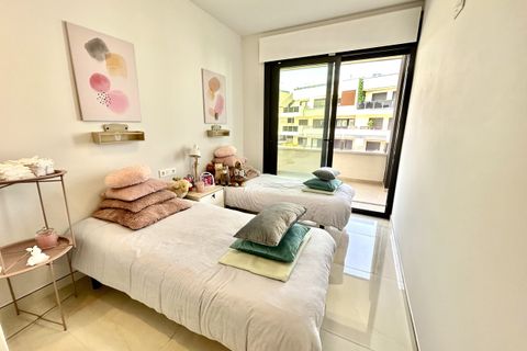 Leilighet i Playa Flamenca, Alicante, Playa Flamenca - € 485 000 | Ref: MLSC9358831 - foto 14