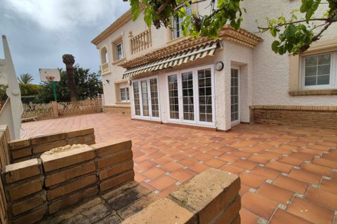 Villa i Cabo Roig, Alicante, Cabo Roig - € 1.490.000 | Ref: MLSC7599915/13477 - foto 10
