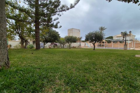 Villa i Cabo Roig, Alicante, Cabo Roig - € 1.490.000 | Ref: MLSC7599915/13477 - foto 13