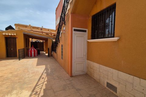 Villa a Torrevieja, Alicante, Torrevieja - € 322.400 | Ref: MLSC6905230/13477 - foto 8