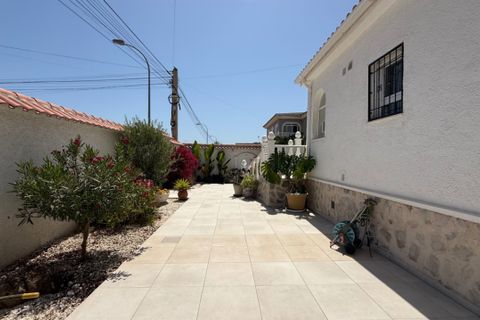 Villa a Torrevieja, Alicante, Torrevieja - € 645.000 | Ref: 774471 - foto 39