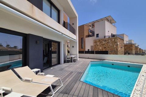 Villa a Torrevieja, Alicante, Torrevieja - € 785.000 | Ref: AG19MLSC4750121 - foto 9