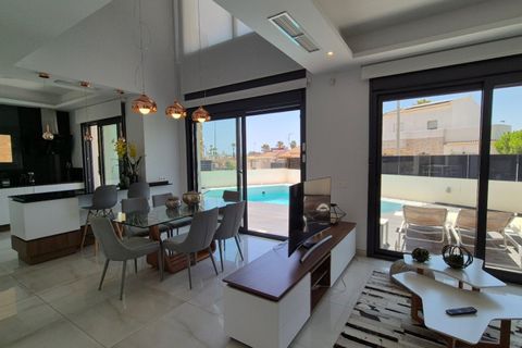 Villa a Torrevieja, Alicante, Torrevieja - € 785.000 | Ref: AG19MLSC4750121 - foto 14