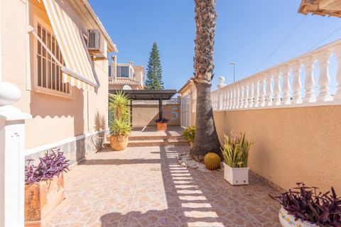 Villa i Benijofar, Alicante, Benijofar - € 340.000 | Ref: P8869 - foto 19