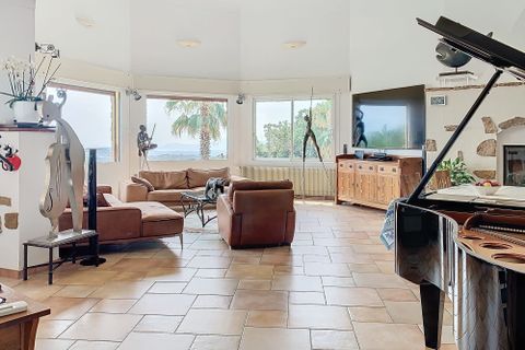 Villa a Chateauneuf-Grasse, Alpes-Maritimes, Chateauneuf-Grasse - € 4.500/mes | Ref: LM1869-BOURGEOISIMMO06 - foto 3