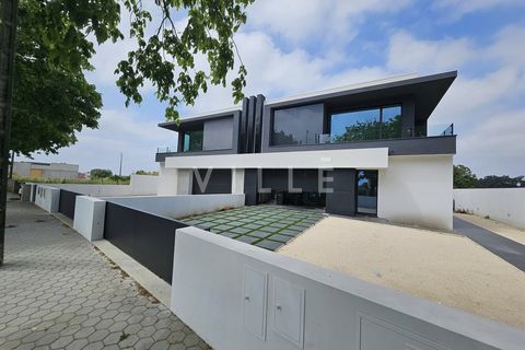 Villa i Aveiro, Aveiro, Aveiro - € 625.000 | Ref: AV2871 - foto 3