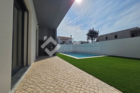 Villa i Seixal, Setubal, Seixal - € 675.000 | Ref: 390 - foto 10