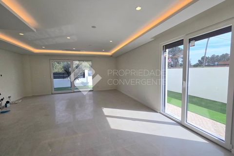 Villa i Seixal, Setubal, Seixal - € 675.000 | Ref: 390 - foto 19