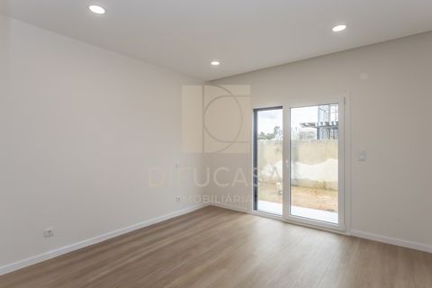 Villa i Quinta do Anjo, Setubal, Quinta do Anjo - € 600.000 | Ref: R192- Proximo Moita - foto 33