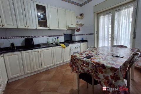 Apartament a Messina, Messina, Messina - € 280/mes | Ref: 3AR03 - foto 2