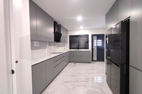 Villa i Ilhavo, Aveiro, Ilhavo - € 580.000 | Ref: AV26/035/01 - foto 5