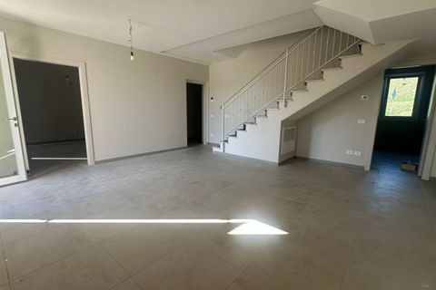 Villa i Carpi, Modena, Carpi - € 600.000 | Ref: CA219 - foto 2