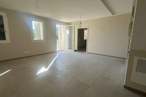 Villa i Carpi, Modena, Carpi - € 600.000 | Ref: CA219 - foto 3