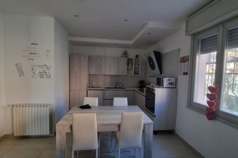Villa i Correggio, Reggio Emilia, Correggio - € 272.000 | Ref: CG086 - foto 3