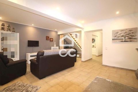Villa a Lagoa, Sao Miguel, Lagoa - € 299.950 | Ref: 326/M/03721 - foto 2
