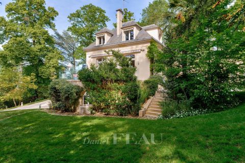 Villa i Rueil-Malmaison, Hauts-de-Seine, Rueil-Malmaison - € 3.980.000 | Ref: 86237615 - foto 39