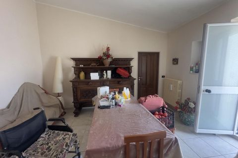 Erhvervsejendom i Trani, Barletta-Andria-Trani, Trani - € 143.438 | Ref: 2638899 - foto 10