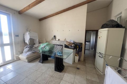Erhvervsejendom i Trani, Barletta-Andria-Trani, Trani - € 143.438 | Ref: 2638899 - foto 18