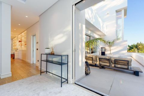 Villa a Marbella, Malaga, Marbella - € 2.490.000 | Ref: AXCasaLinnea - foto 38