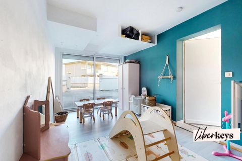 Villa a Genas, Rhone, Genas - € 629.000 | Ref: DOM12300 - foto 9