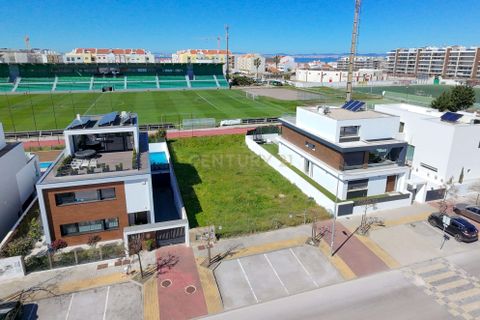 Helårsgrund i Alcochete, Setubal, Alcochete - € 317.000 | Ref: C0376-00842 - foto 7