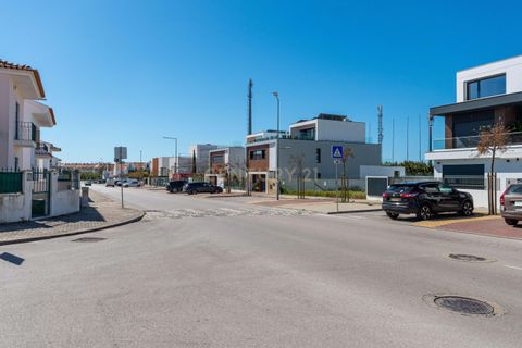 Helårsgrund i Alcochete, Setubal, Alcochete - € 317.000 | Ref: C0376-00842 - foto 19