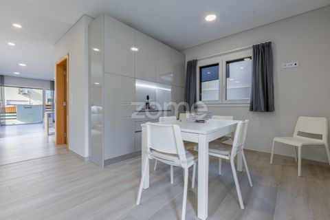 Villa i Odivelas, Lisbon, Odivelas - € 750.000 | Ref: ZMPT586429 - foto 21