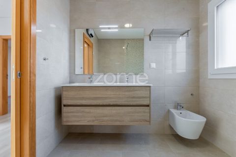 Villa i Odivelas, Lisbon, Odivelas - € 750.000 | Ref: ZMPT586429 - foto 33
