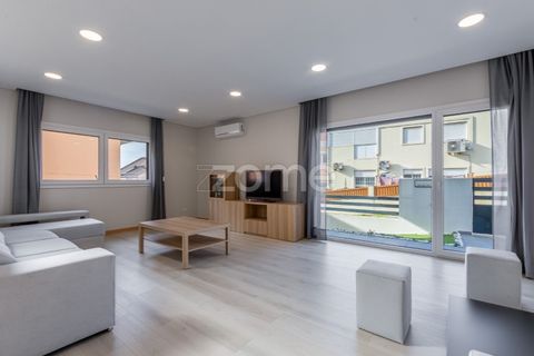 Villa i Odivelas, Lisbon, Odivelas - € 750.000 | Ref: ZMPT586429 - foto 10