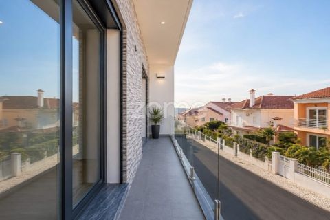 Villa i Odivelas, Lisbon, Odivelas - € 750.000 | Ref: ZMPT586429 - foto 34