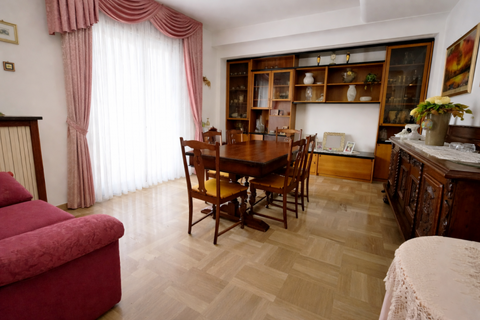 Leilighet i Montecchio Maggiore, Vicenza, Montecchio Maggiore - € 230 000 | Ref: 687 - foto 2