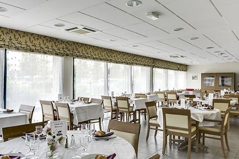 Erhvervsejendom i Osny, Val-d'Oise, Osny - € 120.000 | Ref: EB058AB1EDEB4206 - foto 6