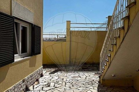 Villa i Oeiras, Lisbon, Oeiras - € 750.000 | Ref: 120171469-5 - foto 16
